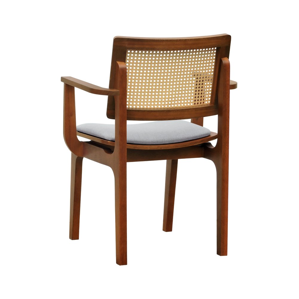 cadeira gus com bracos amendoa linho bege mescla impermeavel 3