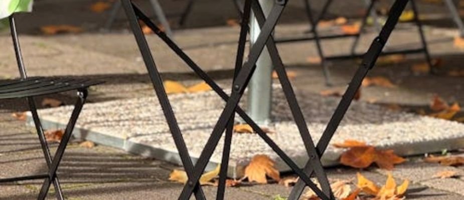 Como fazer uma mesa bistrô: guia completo para decorar e personalizar seu cantinho