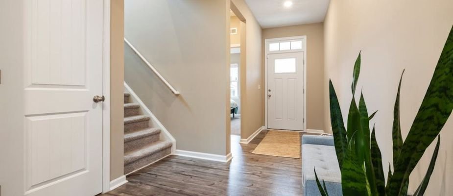 Como Pintar Porta de Madeira: Passo a Passo!