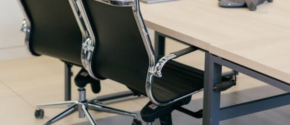 Como montar cadeira de escritório? Dicas para uma montagem fácil e rápida Como montar cadeira de escritório? Dicas para uma montagem fácil e rápida